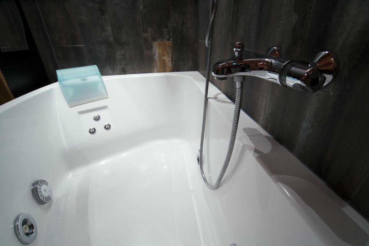 Style And Comfort 8 Min From Acropolis Museum By Yha Atenas Exterior foto